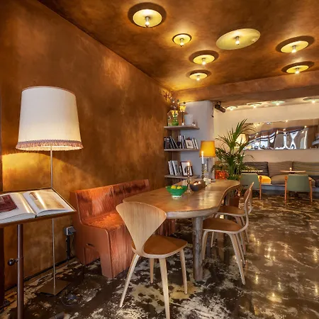 Hotell La Nouvelle Republique & Hammam