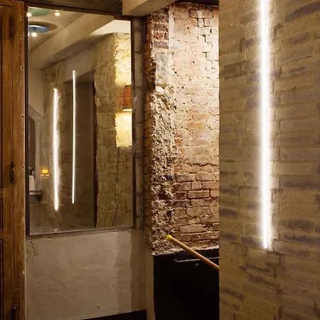 La Nouvelle Republique & Hammam מלון