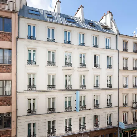 La Nouvelle Republique & Hammam Hotell