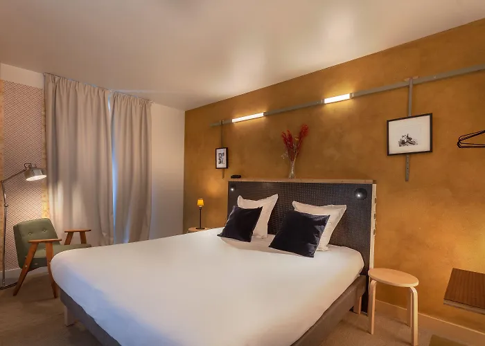 La Nouvelle Republique & Hammam 3* Paris