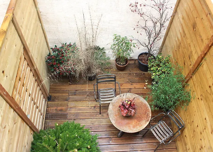 La Nouvelle Republique & Hammam Hotel