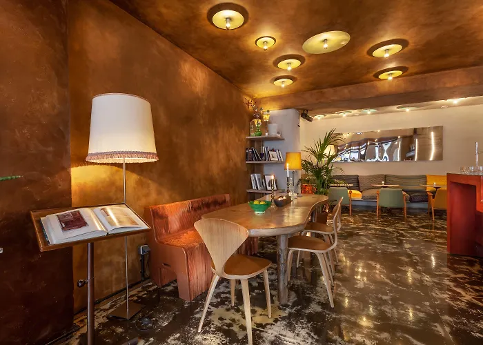 Hotel La Nouvelle Republique & Hammam