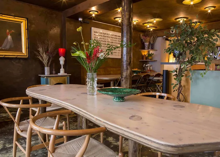 Hotel La Nouvelle Republique & Hammam 3*