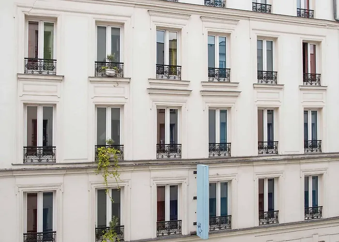 Hotel La Nouvelle Republique & Hammam