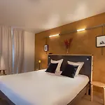 La Nouvelle Republique & Hammam 3* פריז