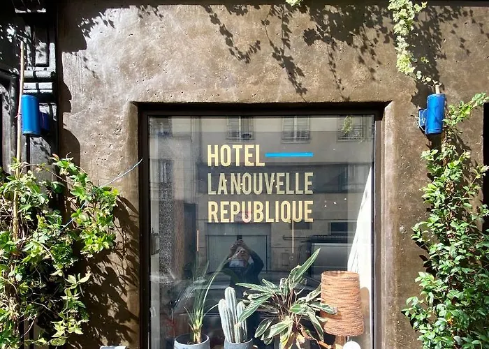 La Nouvelle Republique & Hammam Париж