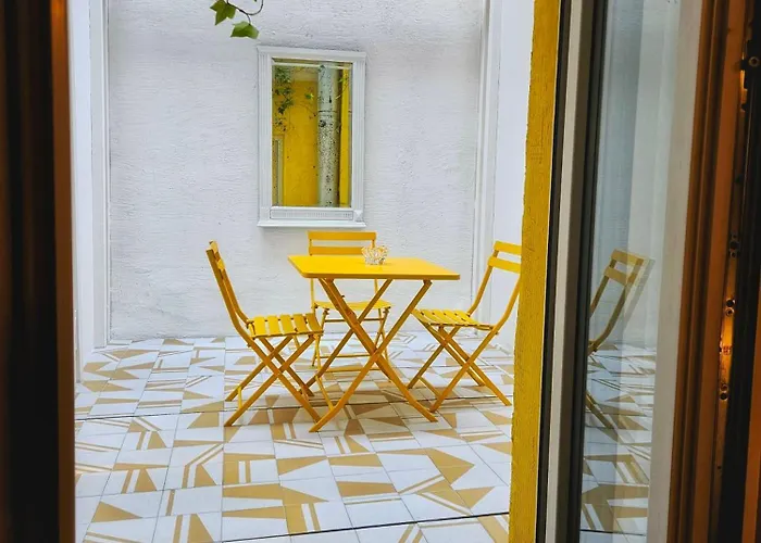Отель La Nouvelle Republique & Hammam