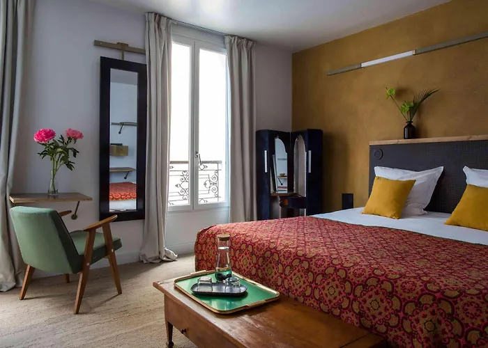 La Nouvelle Republique & Hammam Париж